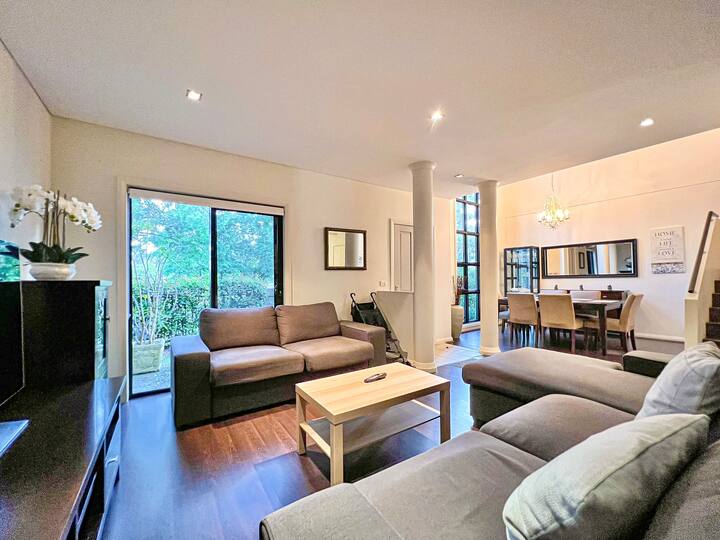 Top 5 Airbnb Vacation Rentals In Campbelltown, Australia Trip101