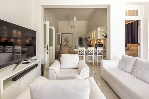 Malecon Luxury house in the center + WiFi FREE!