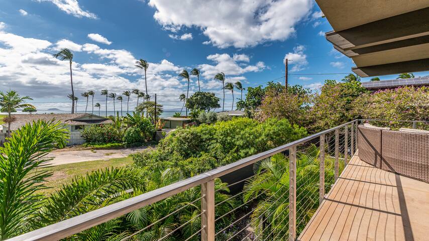 Hale Hai Hai Maui Beach House gallery image 4