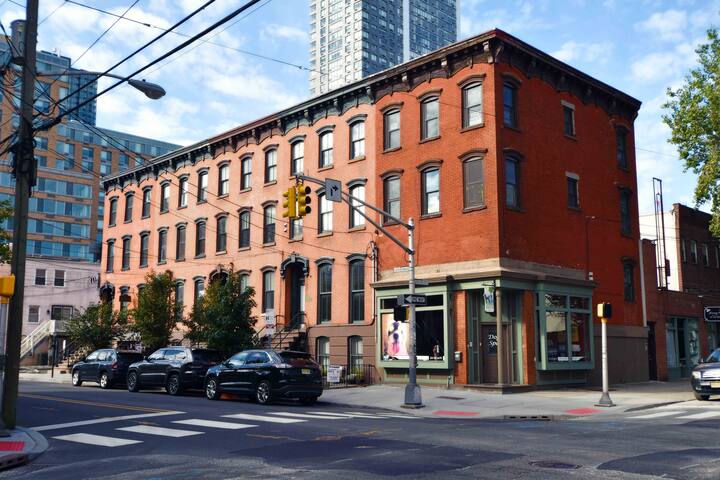 Riverhouse Browstone with Terrace- Circa 1872 gallery image 2