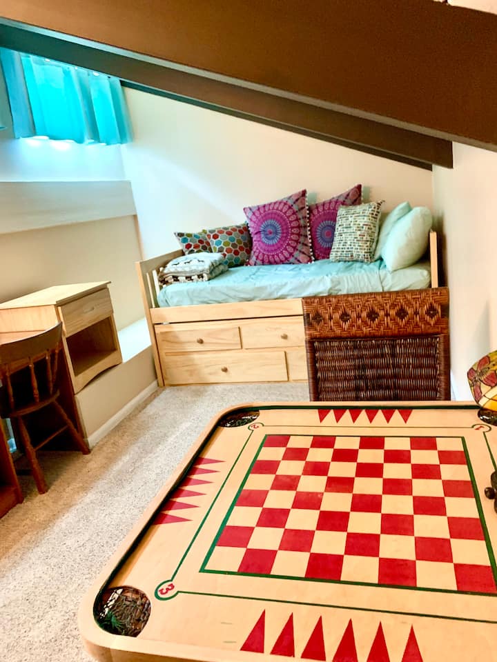 Loft - Verano (aire acondicionado portátil no en la foto)