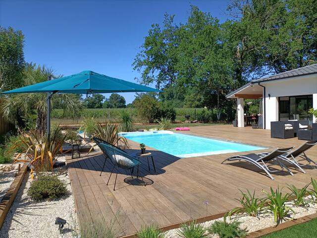 Grande maison avec piscine gallery image 2