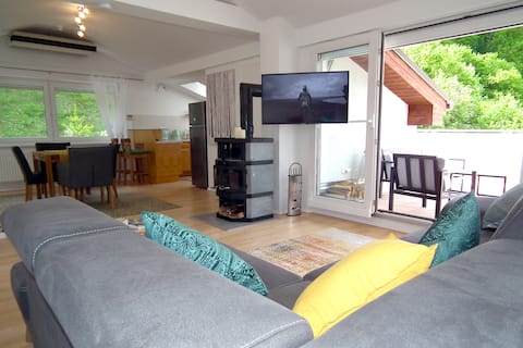 Leistungsstarkes Airbnb: Baker's Pond Loft Apartment in Velden Am Wörther See