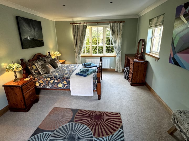 楼下标准双人床卧室1