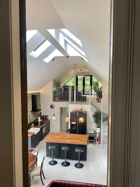 The Old Bushmills Barn, Causeway Coast