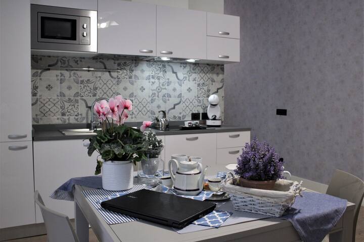 New Superior Luxury Apartment-NapoliMariana Center gallery image 5