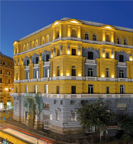 New Superior Luxury Apartment-NapoliMariana Center gallery image 2