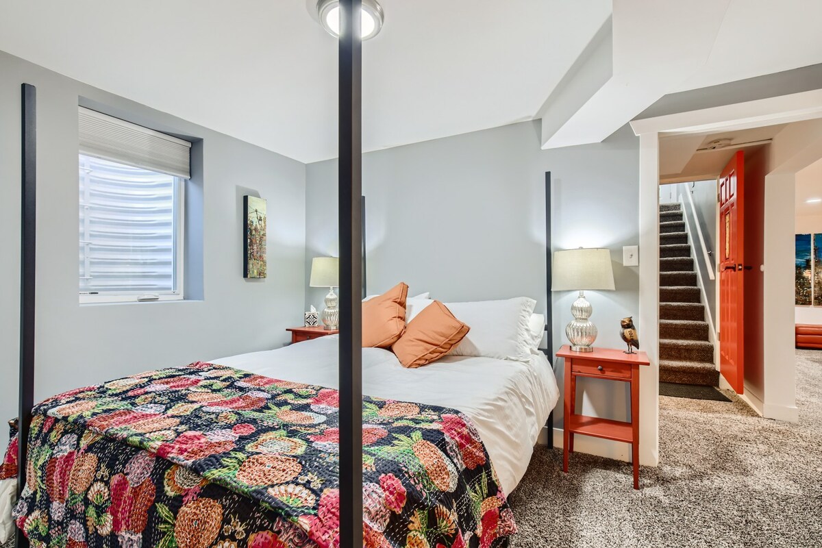 Спална соба бр. 1 на пониско ниво