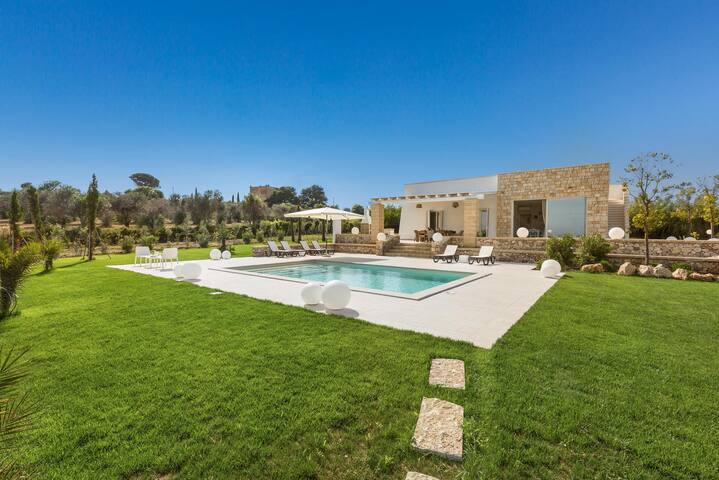 Villa Eneide by Perle di Puglia gallery image 5