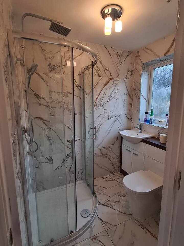 Umbrella Properties London Excel Houses for Rent in Greater London