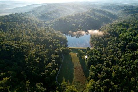 Private 12 acre lake, 80 acres & heated game barn