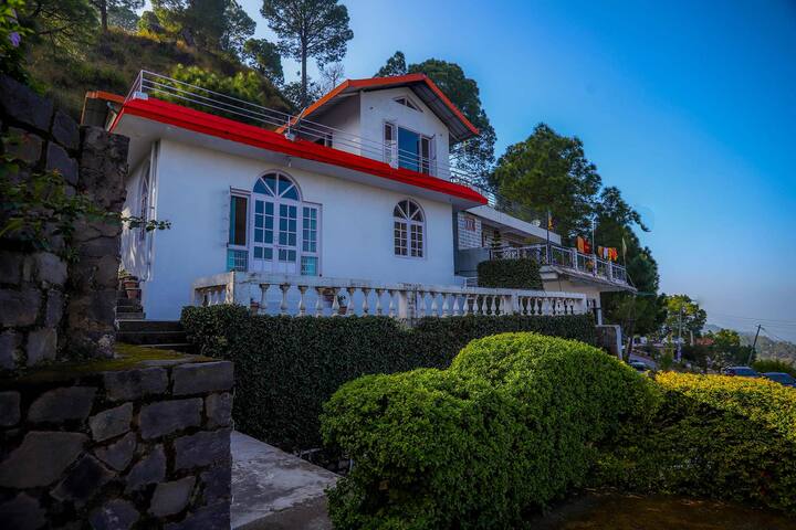 Misty Mountains – 2BR Hill View Cottage Retreat - Villas for Rent