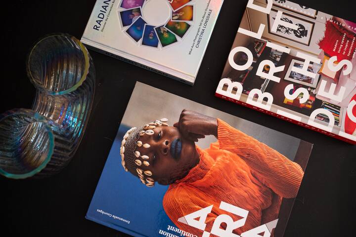 Huge 4 BR Apartment in the heart of Downtown! gallery image 3