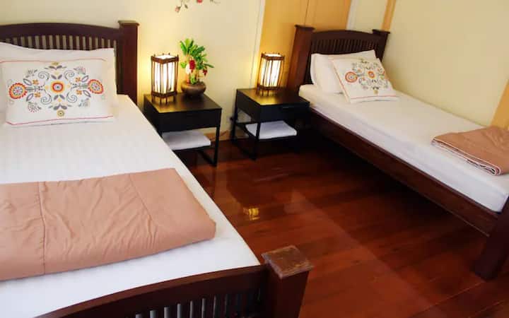 FAB House 2 (მთავარი სახლი)