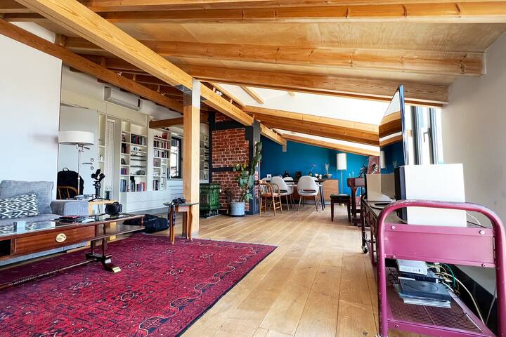 Designer loft with stunning views in Nisantasi gallery image 3