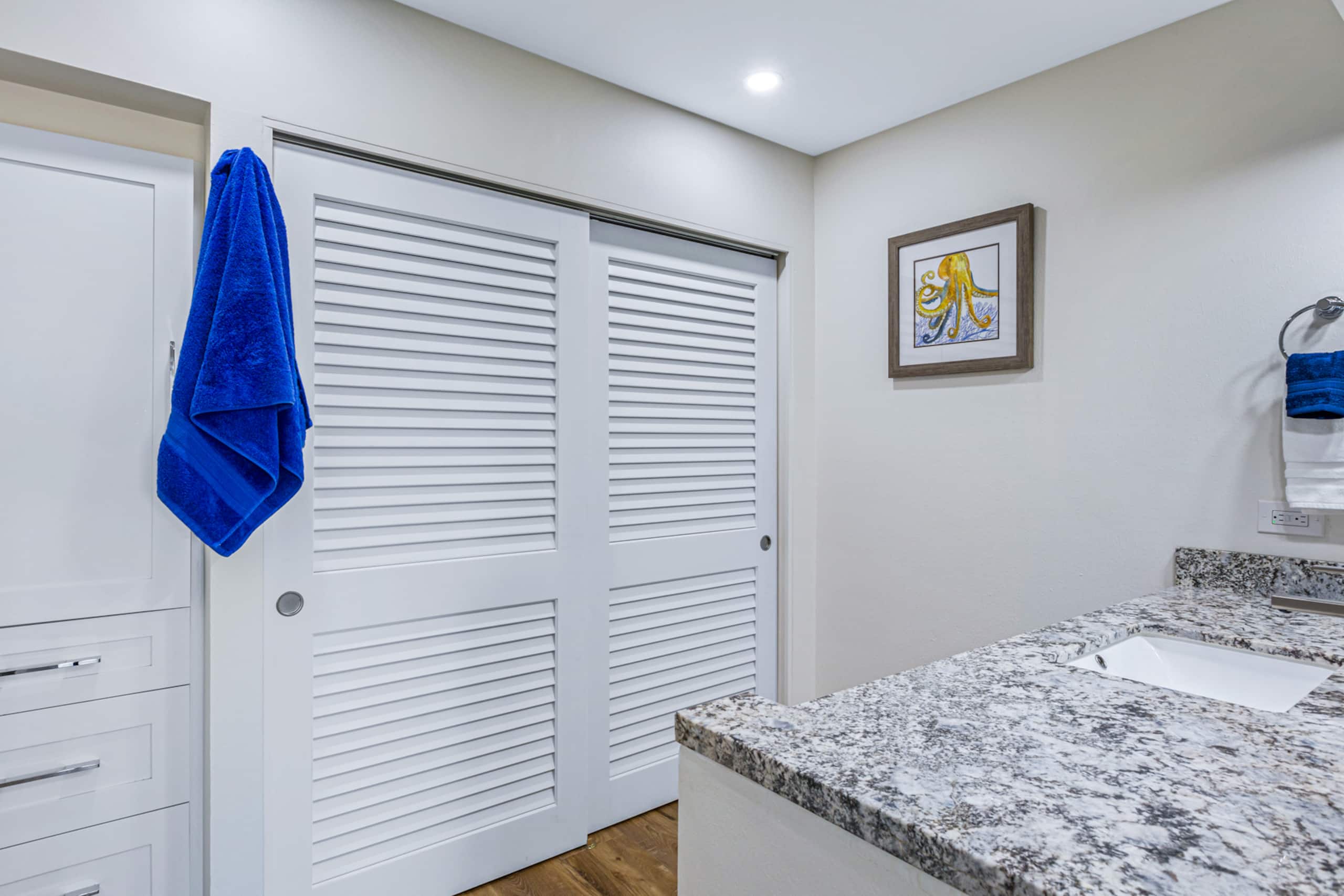 Condo in Lahaina · ★5.0 · 1 bedroom · 2 beds · 2 baths - Image 11