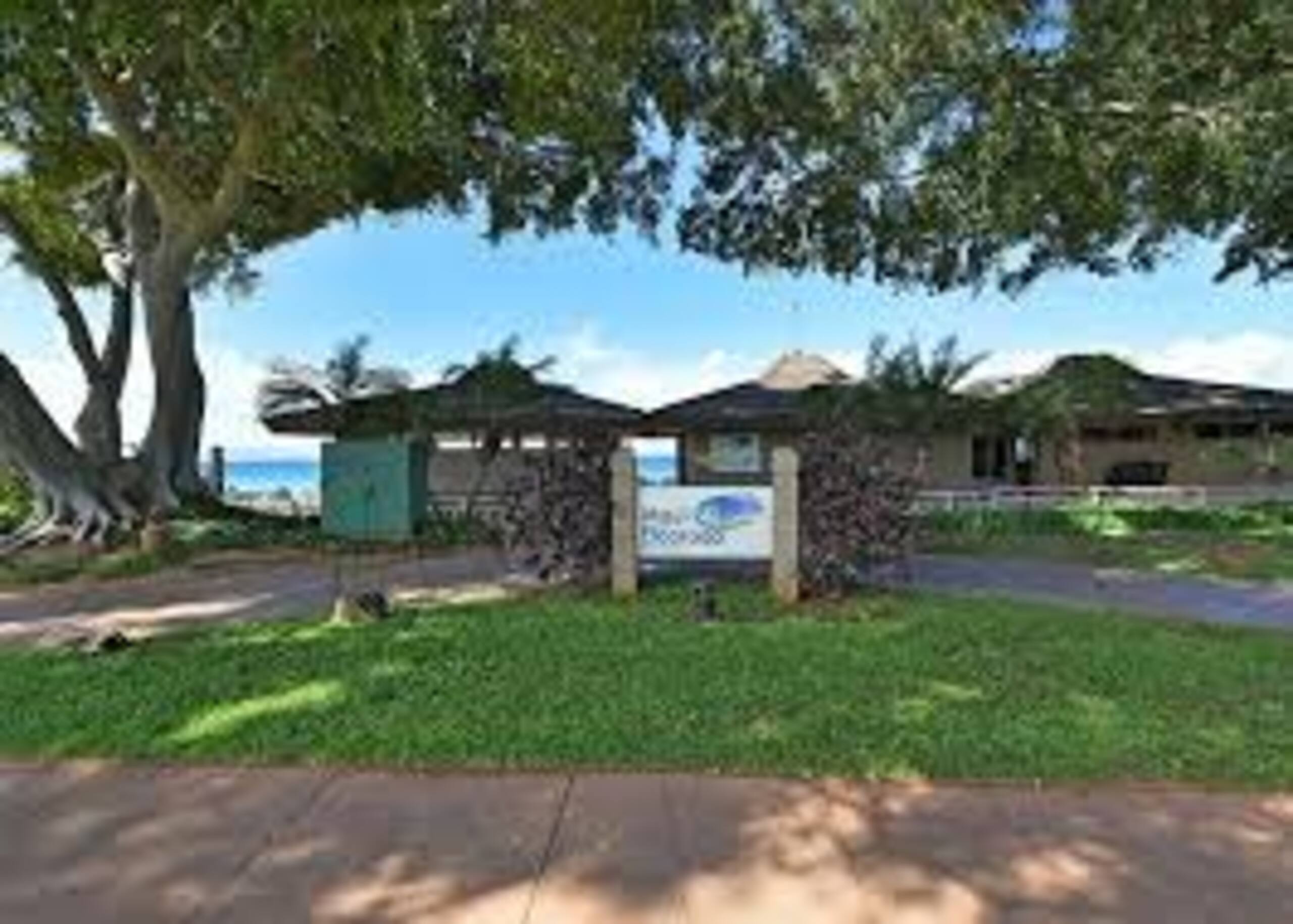 Condo in Lahaina · ★5.0 · 1 bedroom · 2 beds · 2 baths - Image 34