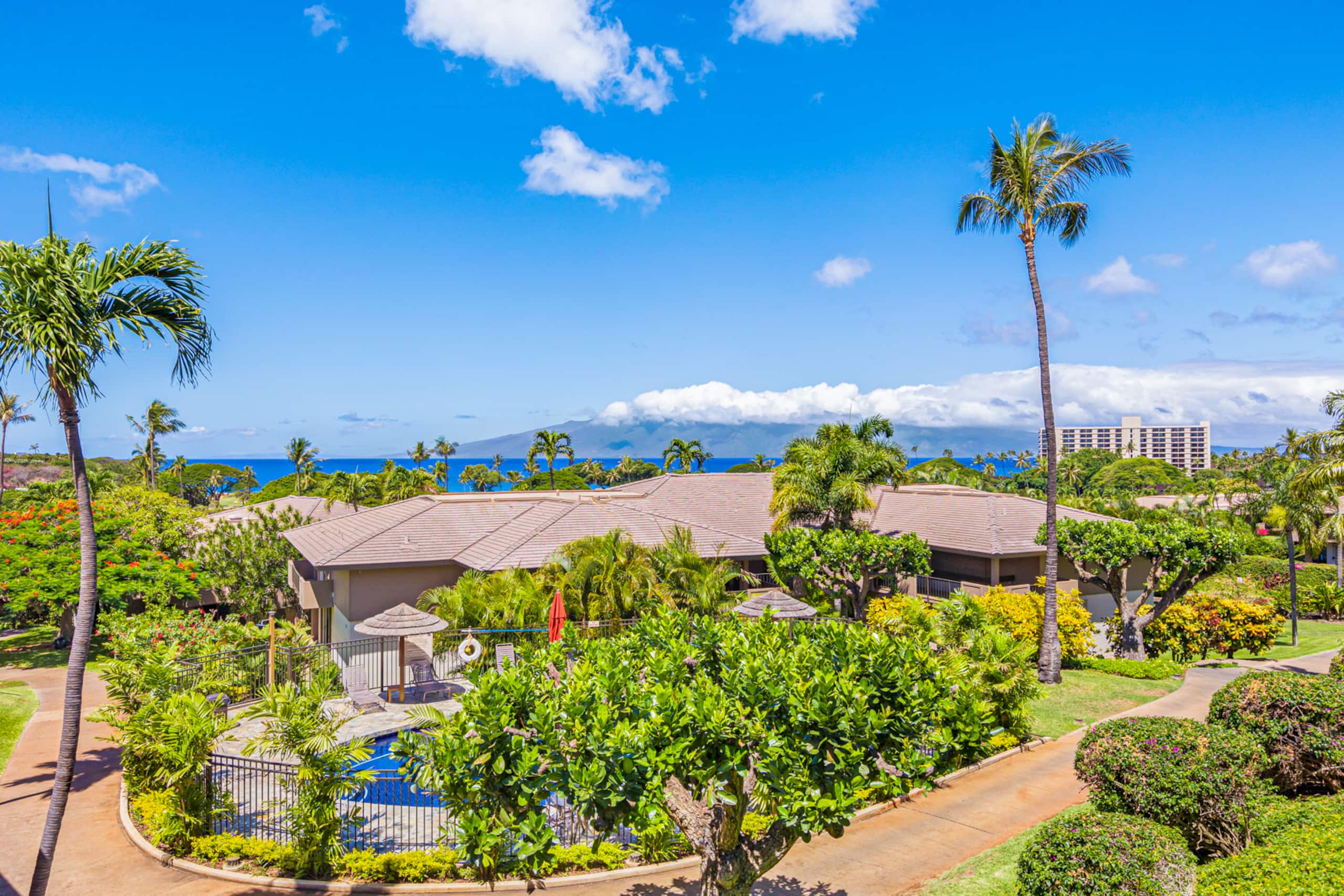 Condo in Lahaina · ★5.0 · 1 bedroom · 2 beds · 2 baths - Image 27