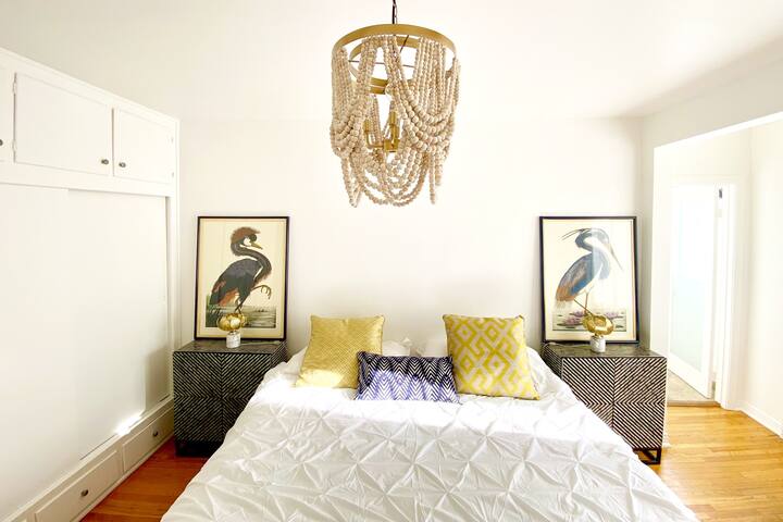 2 Private Homes – Views & Pool – 6 beds / 6 baths! gallery image 3