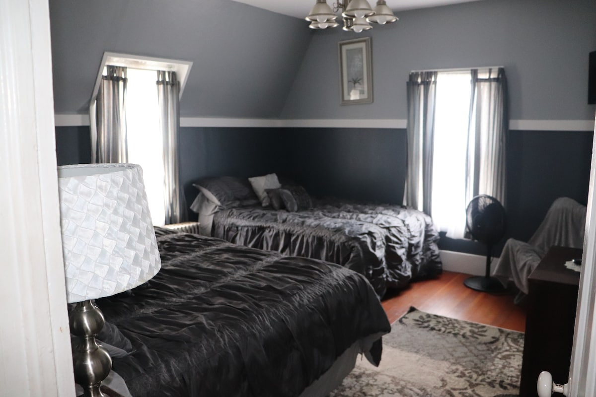 ห้องนอนชั้น 2 หลัก 1