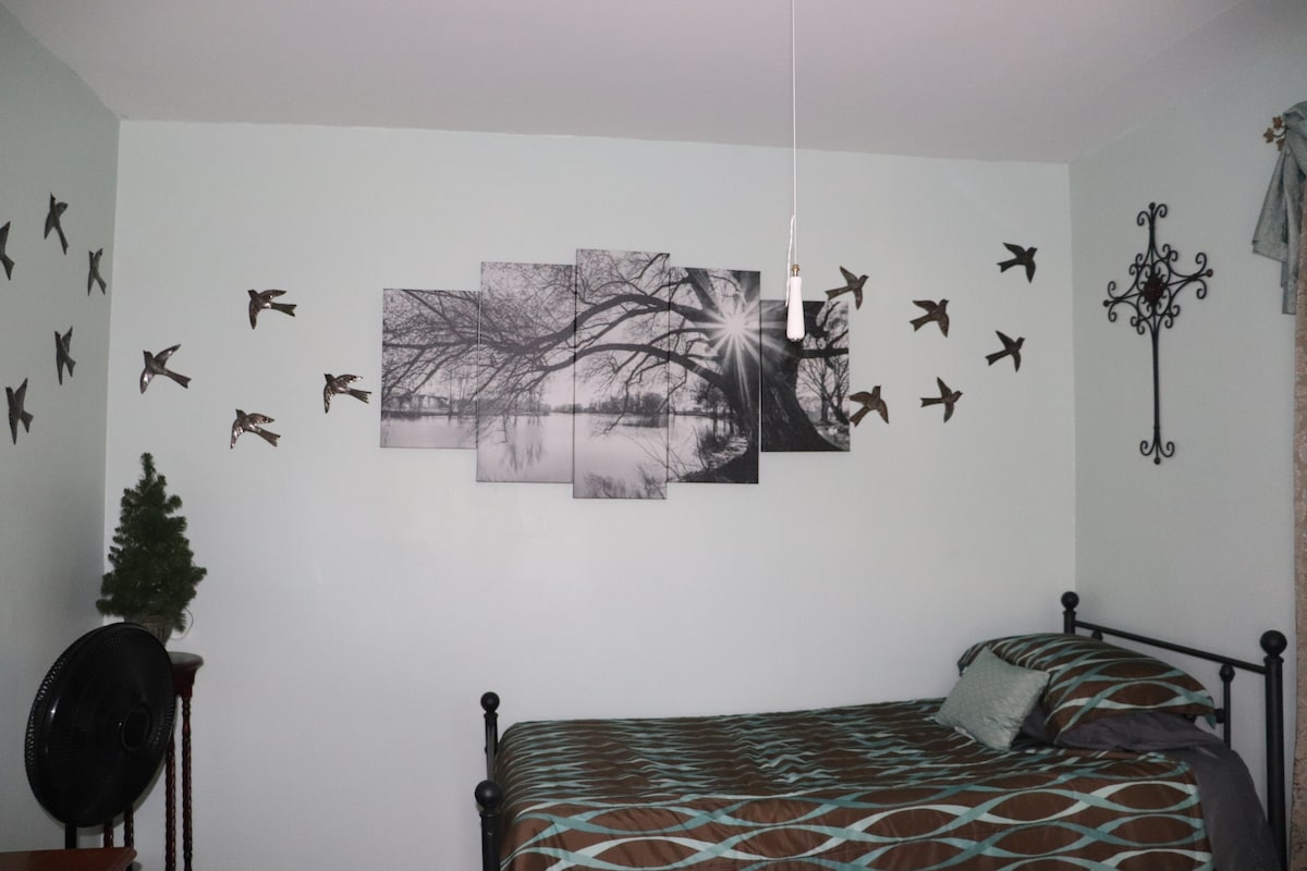 บ้านหลักชั้น 2 ห้องนอน 4