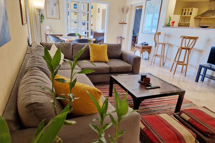 Stunning 2bdr Sea View In The Heart Of The Marina! - Egypt