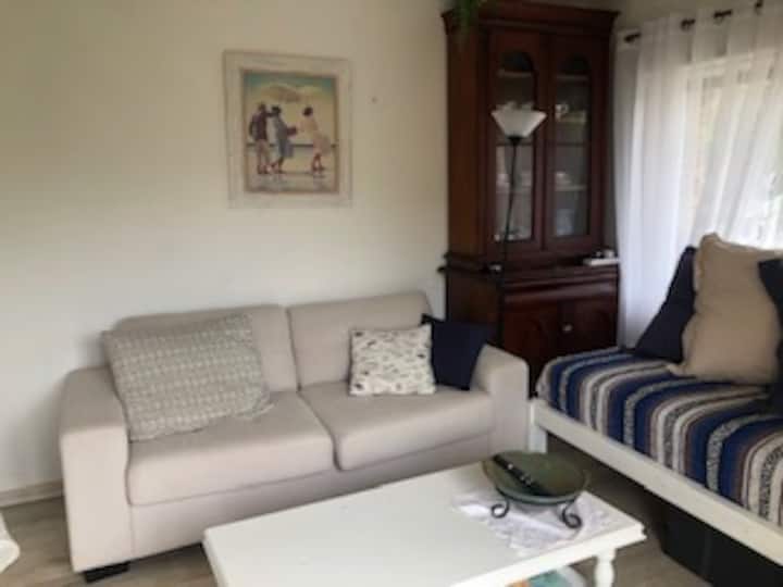 Hideaway, Quiet, Comfy Yet Close To Cafes & Beach. - Sawtell