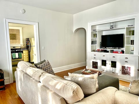 Top Airbnb: "Relax, Unwind, and Make Memories at The Mermaid!" in Port Clinton