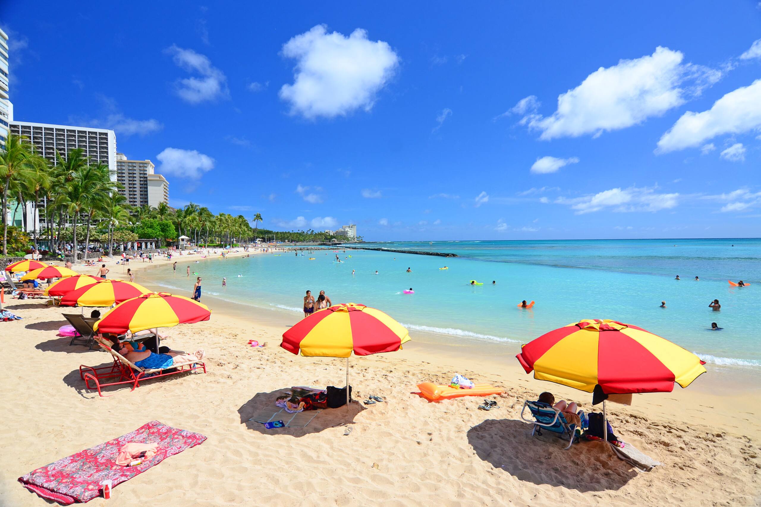 Condo in Honolulu · ★4.74 · 1 bedroom · 2 beds · 1 bath - Image 11
