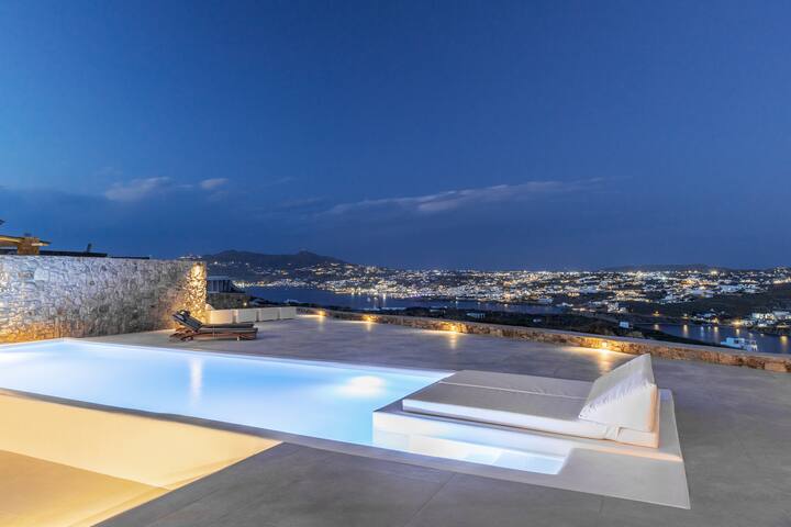 Mykonos Actor’s Villa. 3 bedrooms, private pool. gallery image 2