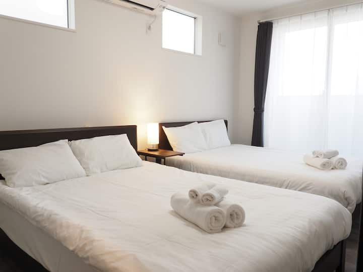 パネルヒーター・エアコン完備寝室3階寝室（ダブルベッド2台）