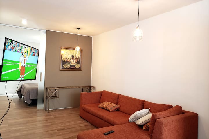 Departamento de 2 ambientes con balcón en Chacarita