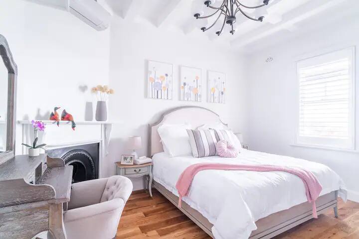 Water Front 6 Bedrooms The Rocks 2 Apartments #34