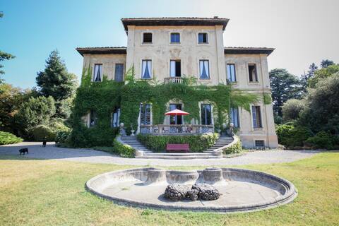 Ancient historic home with event rooms