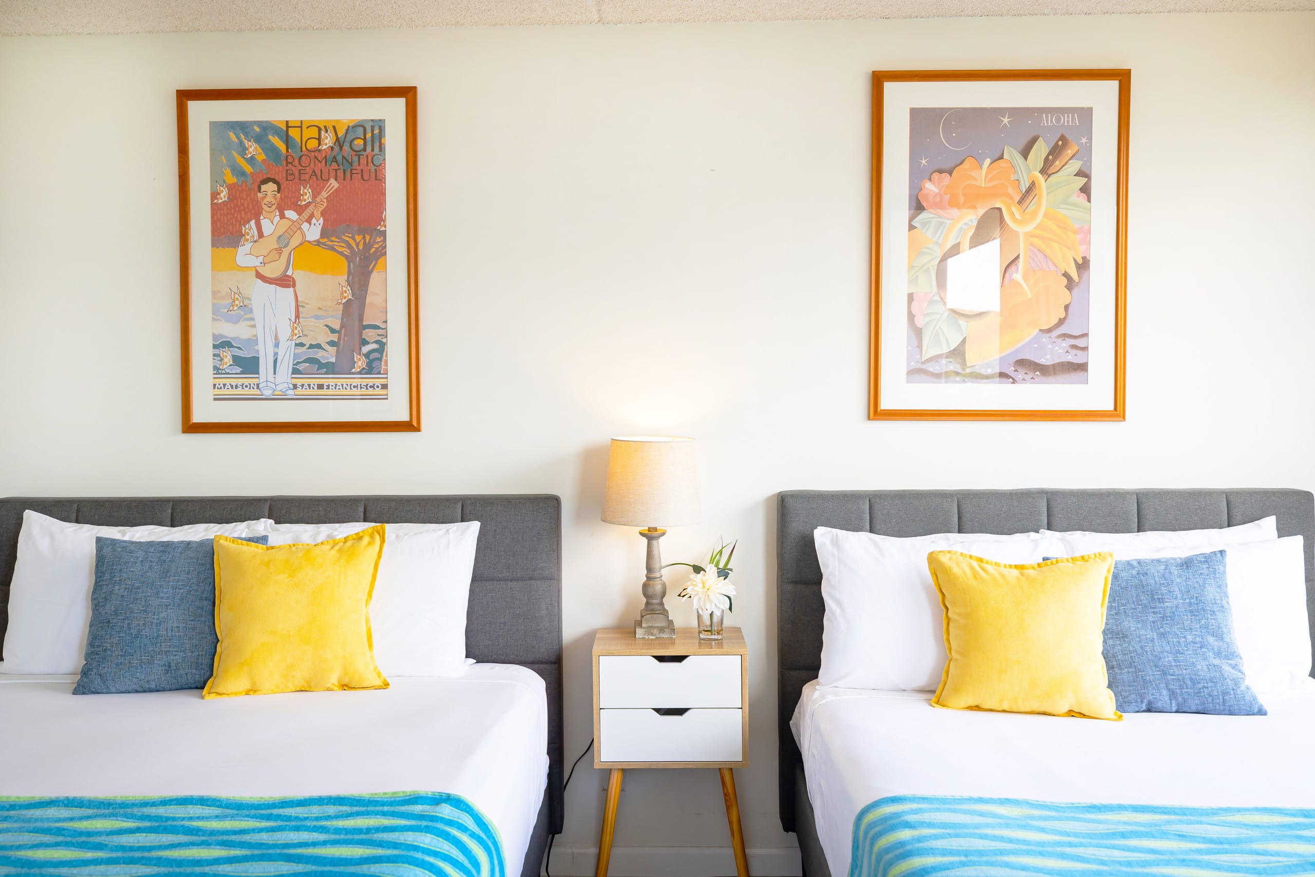 Condo in Honolulu · ★4.72 · 1 bedroom · 3 beds · 1 private bath - Image 14
