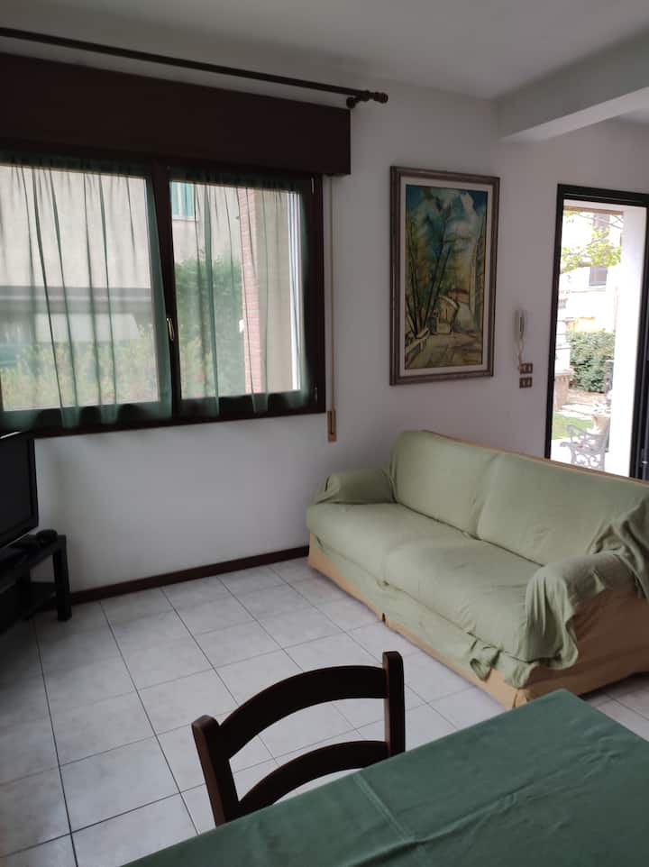 Venice  Villa Rodio._(it027038c2nbh57q7r) - Mestre