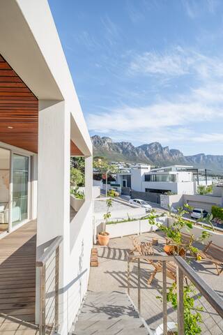 Camps Bay Cove gallery image 5