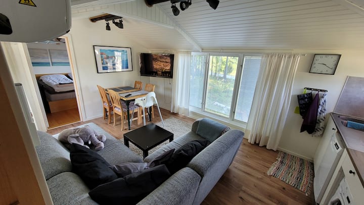 Cottage Near Lakes And Forests. Canoe Included! - Suecia