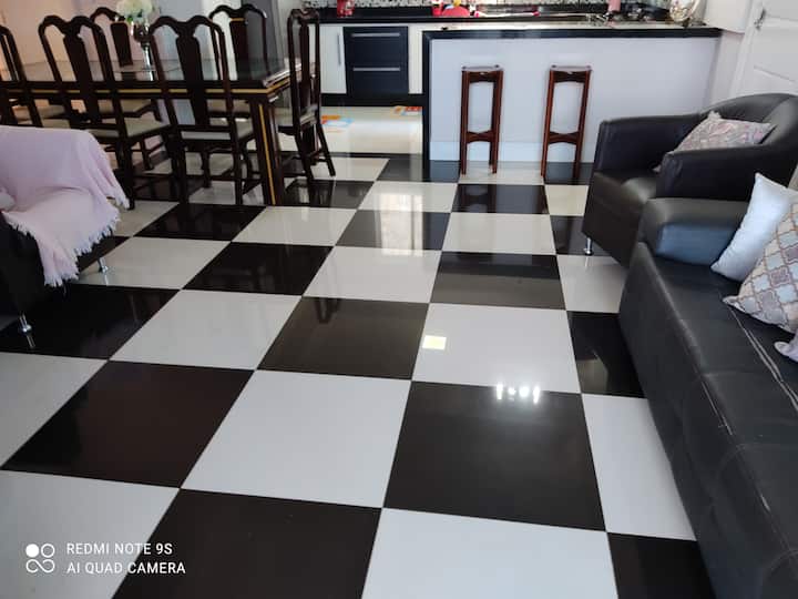 غرفة المعيشة