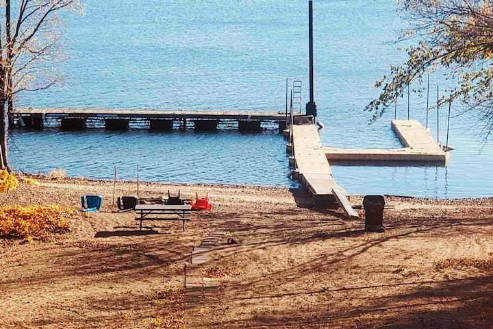 Spacious St Croix River Home with Private Beach