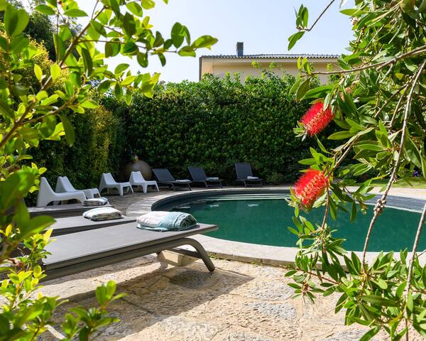 Villa in Cascais up to 18 with private pool gallery image 2