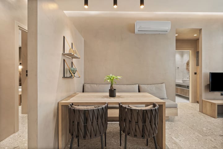 Boutique Acropolis apartment with private entrance gallery image 5