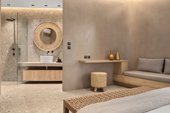 Boutique Acropolis apartment with private entrance gallery image 2