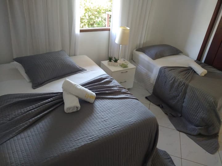 Spavaća soba 2 - bračni krevet i krevet za jednu osobu