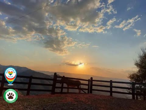 Popular Airbnb listing: Sunset cabin in Minas Gerais