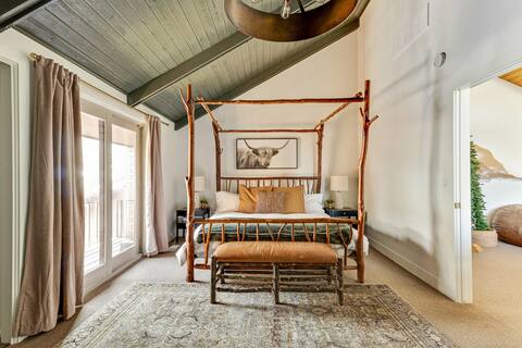The Sky Loft, Little Cottonwood