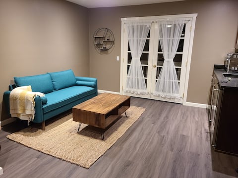 Popular Airbnb listing: Le Petite Retreat- Wine Country Getaway in Atascadero