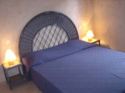 70 m2 klimatizovaná izba s 
160 lôžok a šatník. 