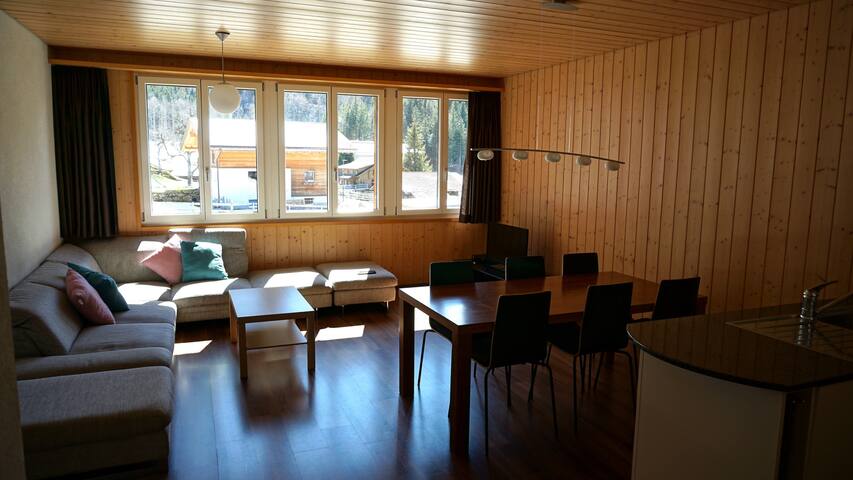 Locksmith Property Managment managed Airbnb listing 2