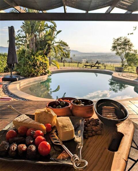 Aqua Dolce Retreat Pokolbin  HunterValley